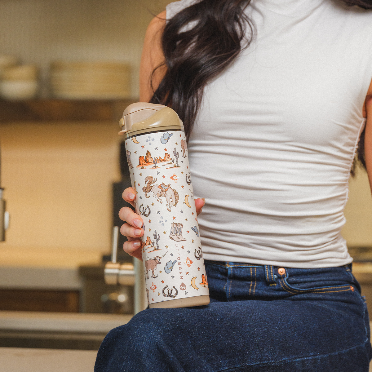 Mesa - Jug in Hand